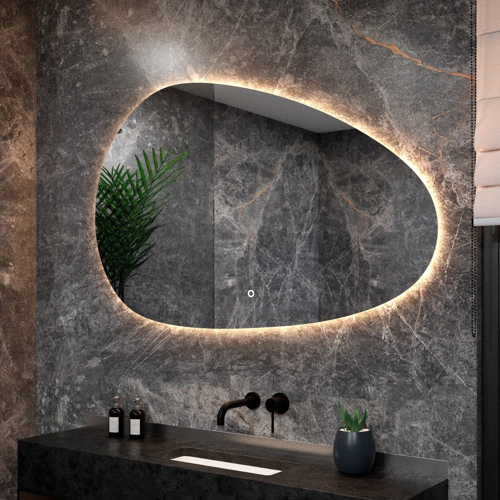 Badeværelsesspejl - 150 x 93 cm Asymmetrisk - Rammeløs - Forudbestil